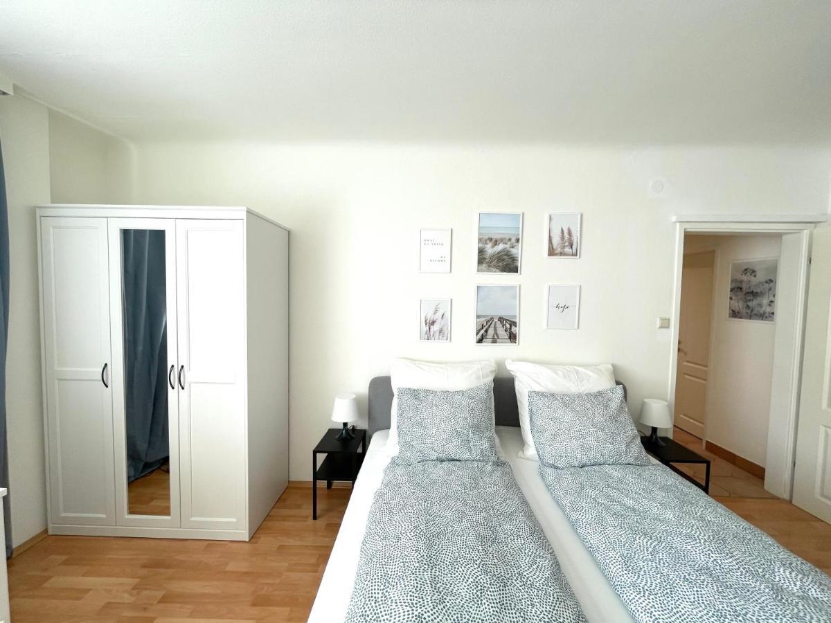 Cosy Apartment Near Schoenbrunn & Meidlinger Market Вена Экстерьер фото