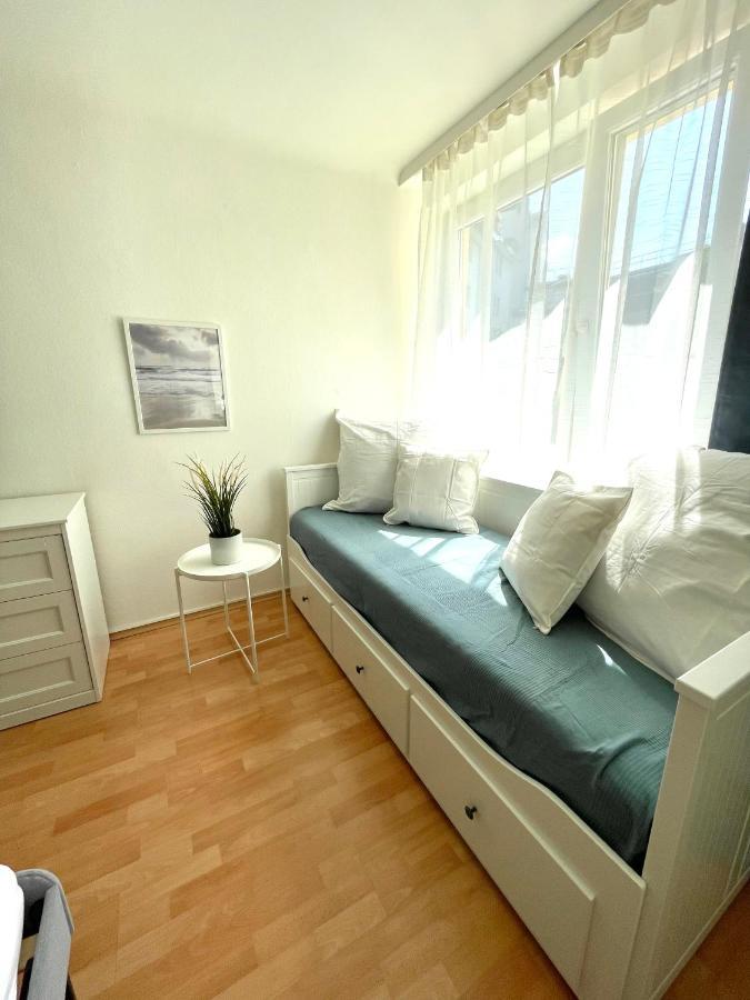 Cosy Apartment Near Schoenbrunn & Meidlinger Market Вена Экстерьер фото