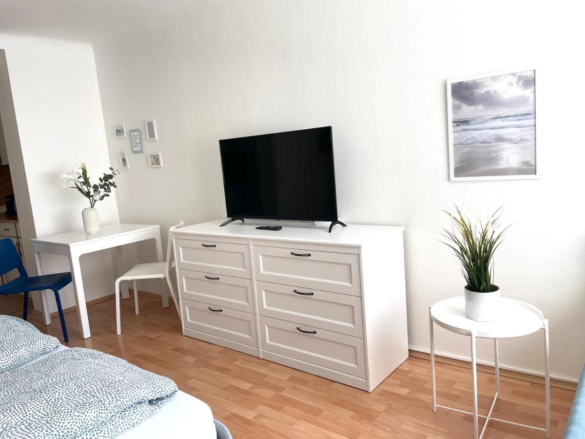 Cosy Apartment Near Schoenbrunn & Meidlinger Market Вена Экстерьер фото